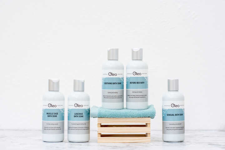 Selection of Oleo bath products